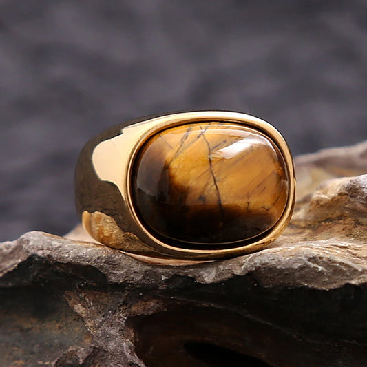 The Omen of the Tiger’s Gaze – Vintage Tiger Eye Ring