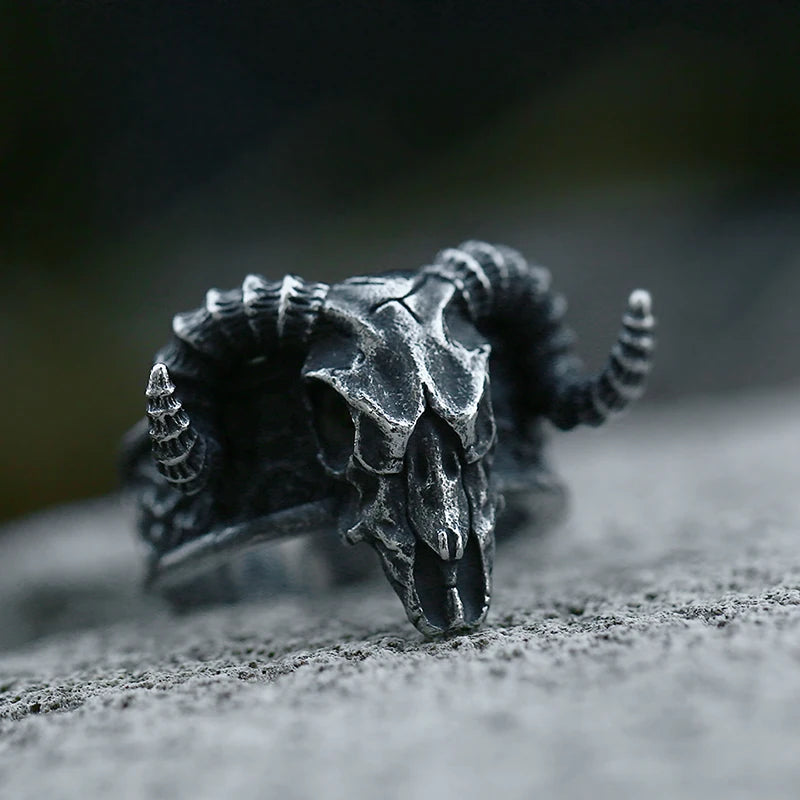 Cursed Ram’s Skull Ring – A Relic of Forgotten Power